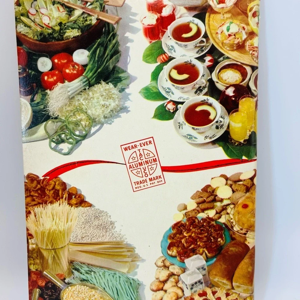 1952 Wear-Ever New Method Cooking Instruction Book Vintage Cookbook